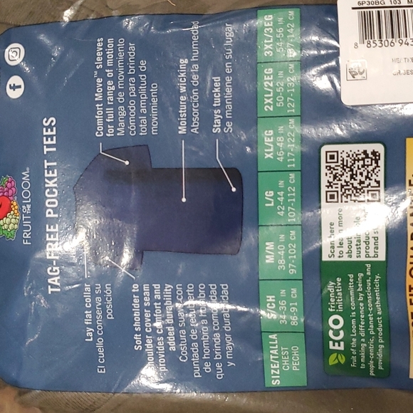 Fruit of the Loom 6 Pack Pockless Tees Size Medium - Picture 5 of 5